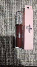 Load image into Gallery viewer, Lip Gloss - Cocoa roast
